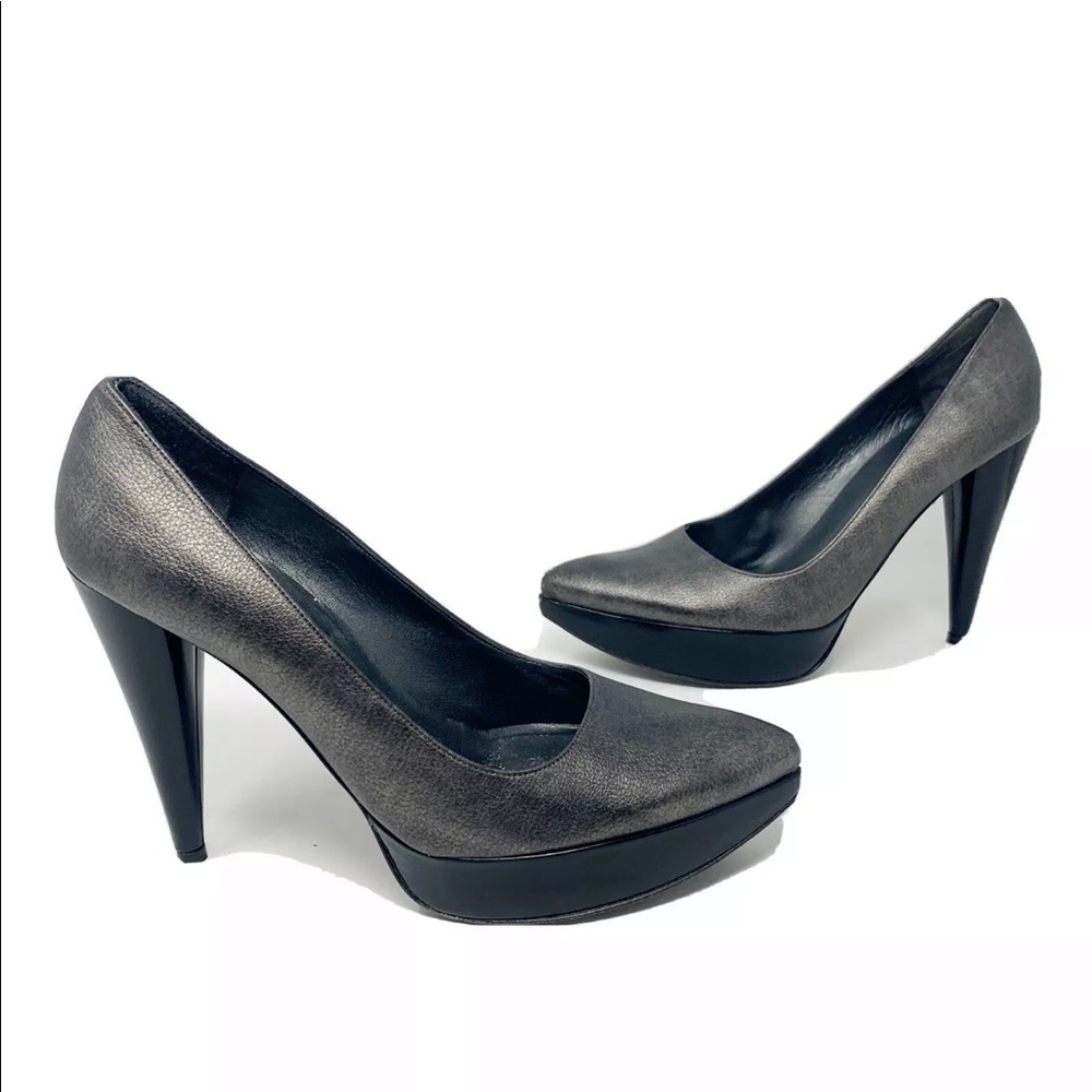 Stuart Weitzman platform gray leather heels